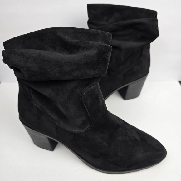 CL by Laundry Shoes - CL‎ BY LAUNDRY Slouchy Block Heel Kalie Bootie Black Microsuede Womens Size 10